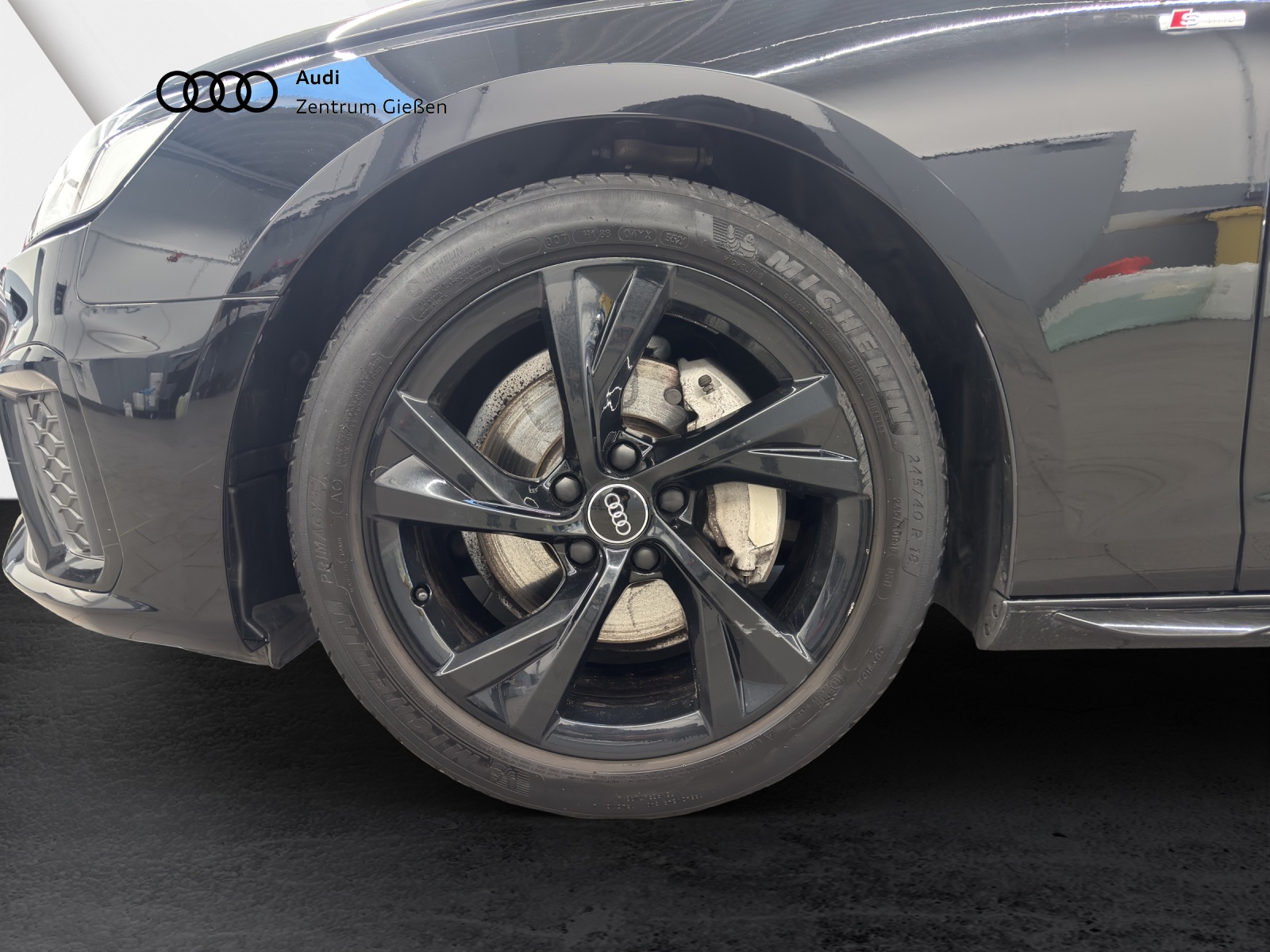 A4 Avant 40 TDI S line Black Pano Navi LED