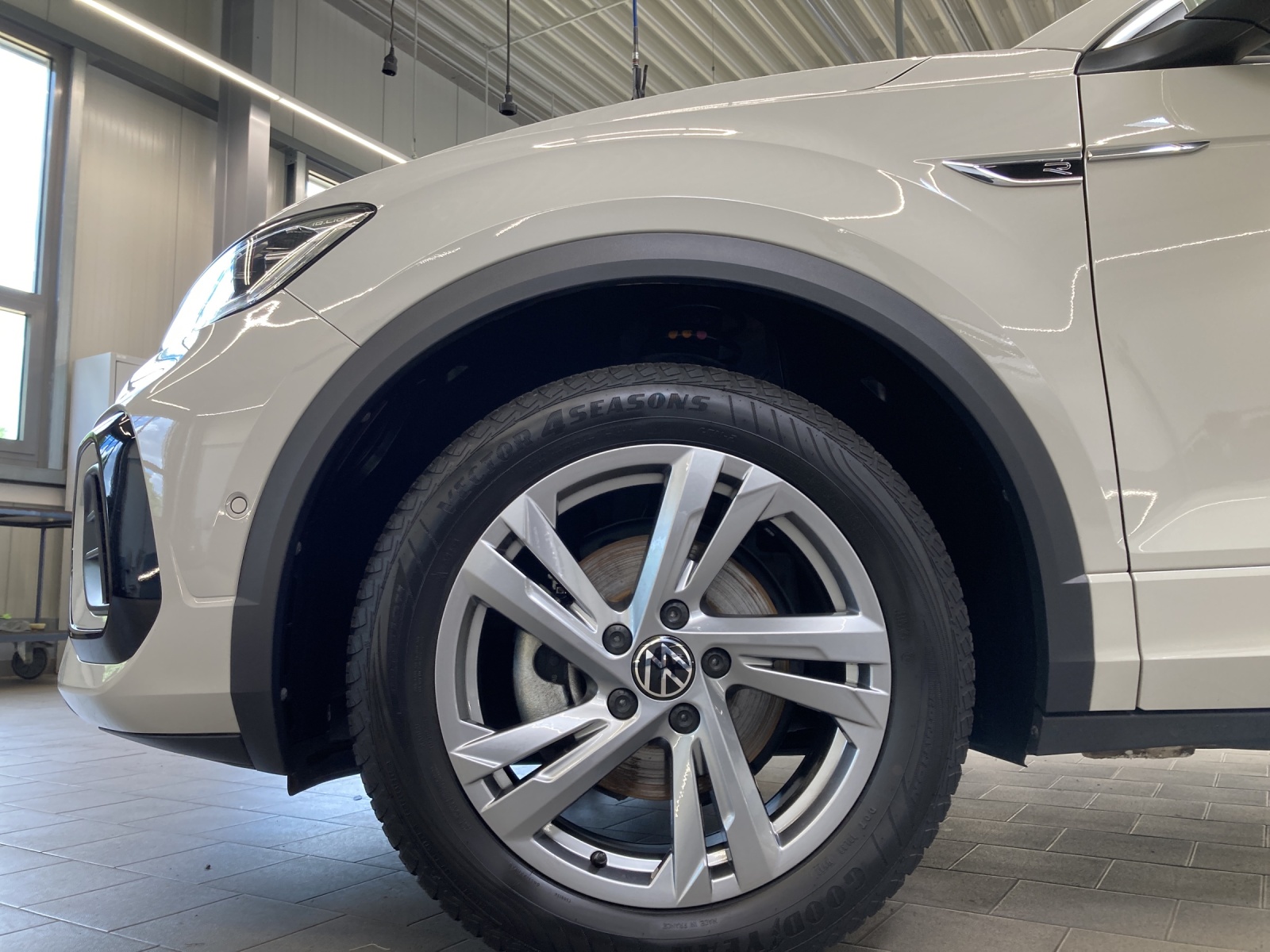 T-Roc TSI R-Line LED-Plus ACC Navi