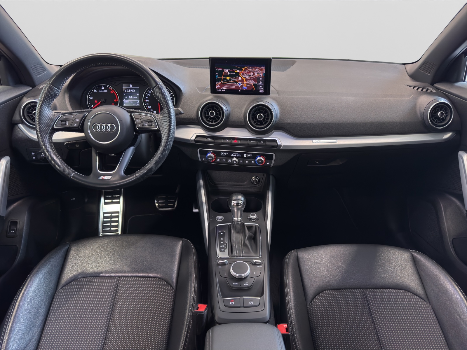 Q2 35 TDI S-tronic S line sport AHK Navi LED
