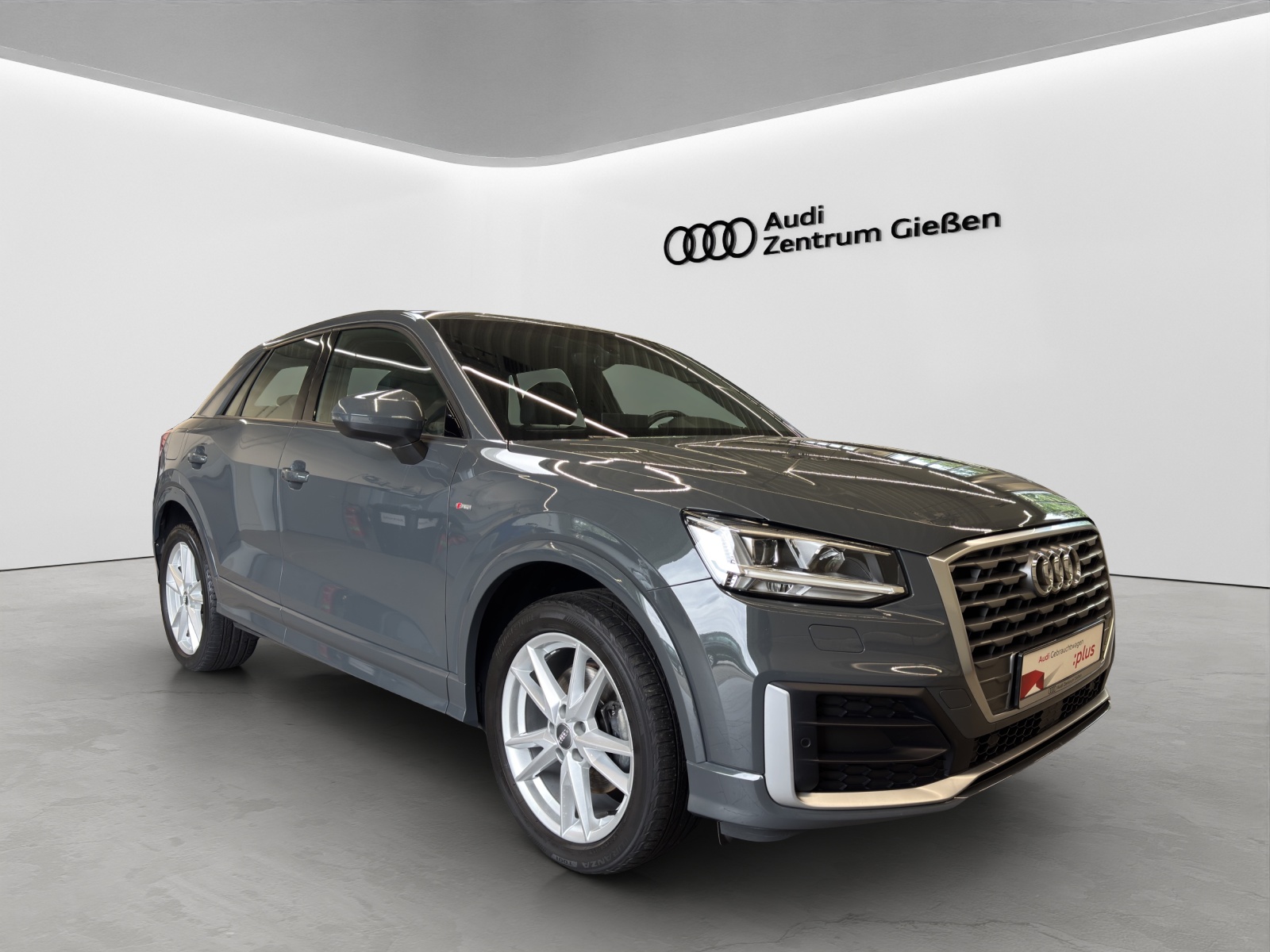 Q2 35 TDI S-tronic S line sport AHK Navi LED