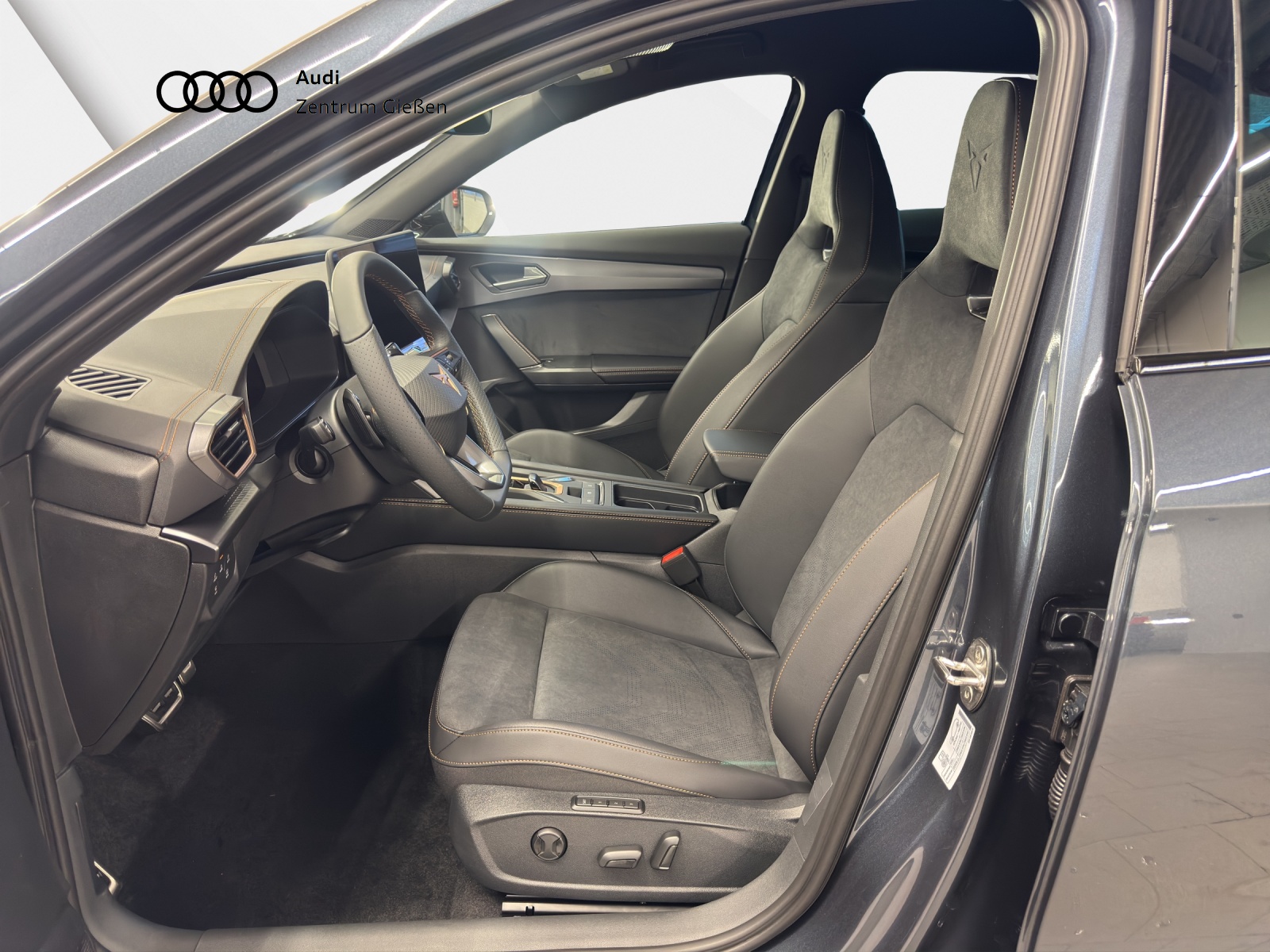 Formentor 2.0 TSI DSG 4Drive VZ AHK DCC ACC LED