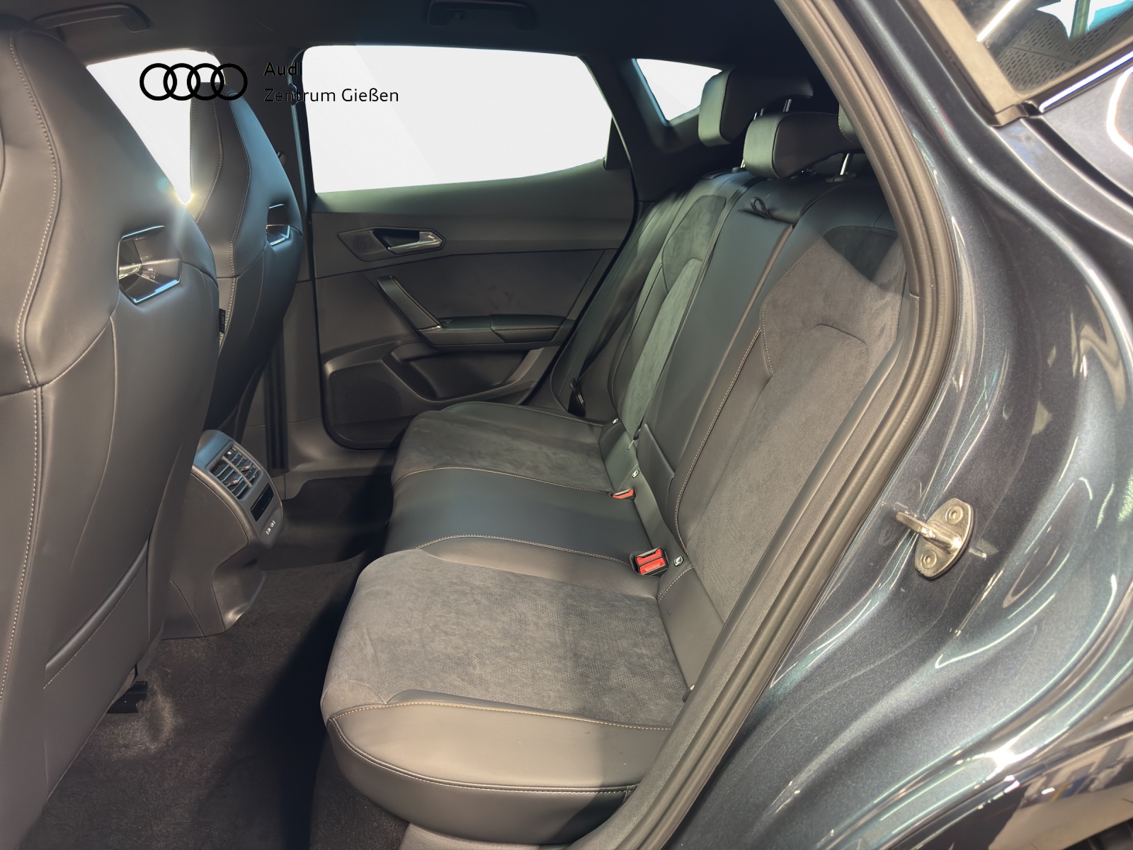 Formentor 2.0 TSI DSG 4Drive VZ AHK DCC ACC LED