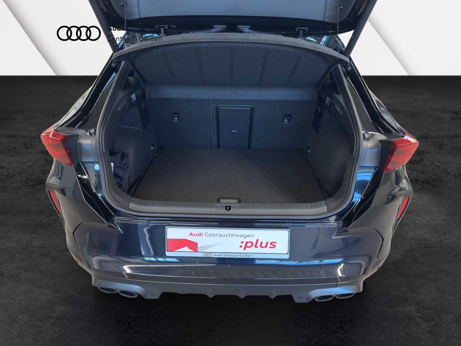 Formentor 2.0 TSI 4Drive DSG VZ PANO ACC DCC SANDSTORM