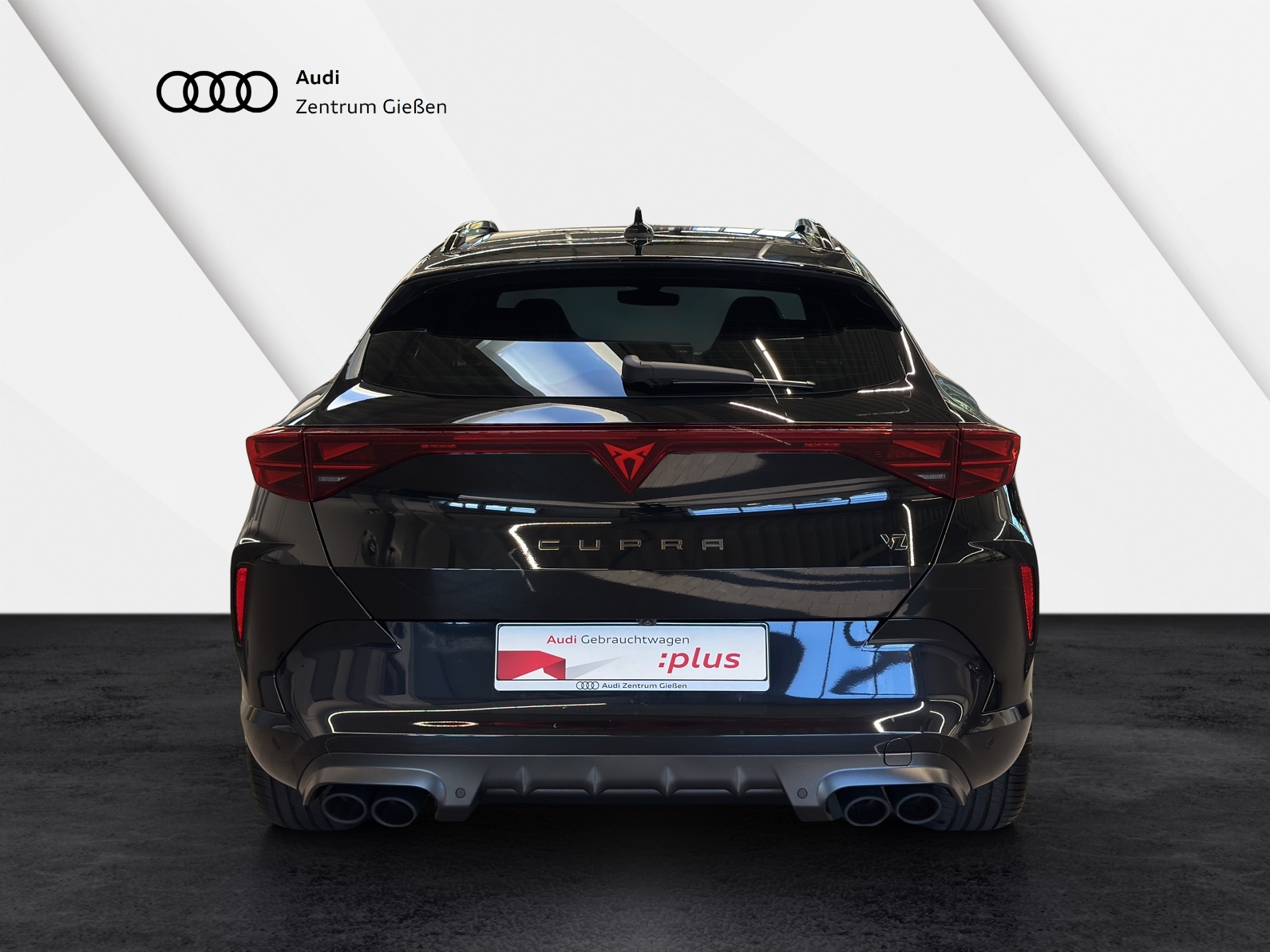 Formentor 2.0 TSI 4Drive DSG VZ PANO ACC DCC SANDSTORM