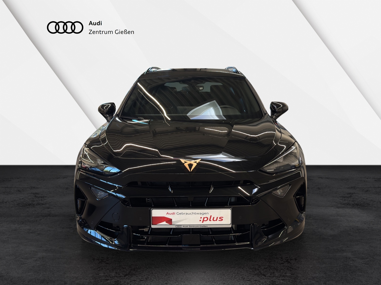 Formentor 2.0 TSI 4Drive DSG VZ PANO ACC DCC SANDSTORM