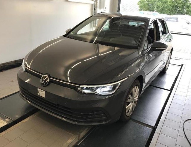 Golf 8 eTSI DSG Life