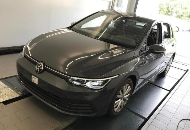 Golf 8 eTSI DSG Life