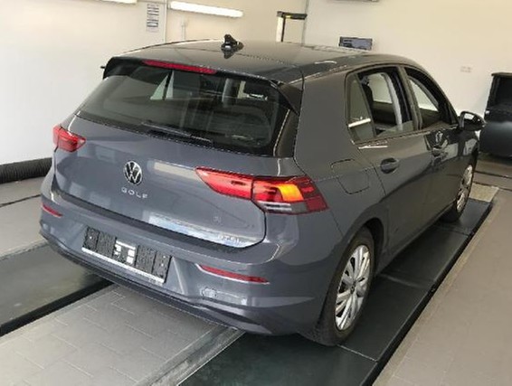 Golf 8 eTSI DSG Life