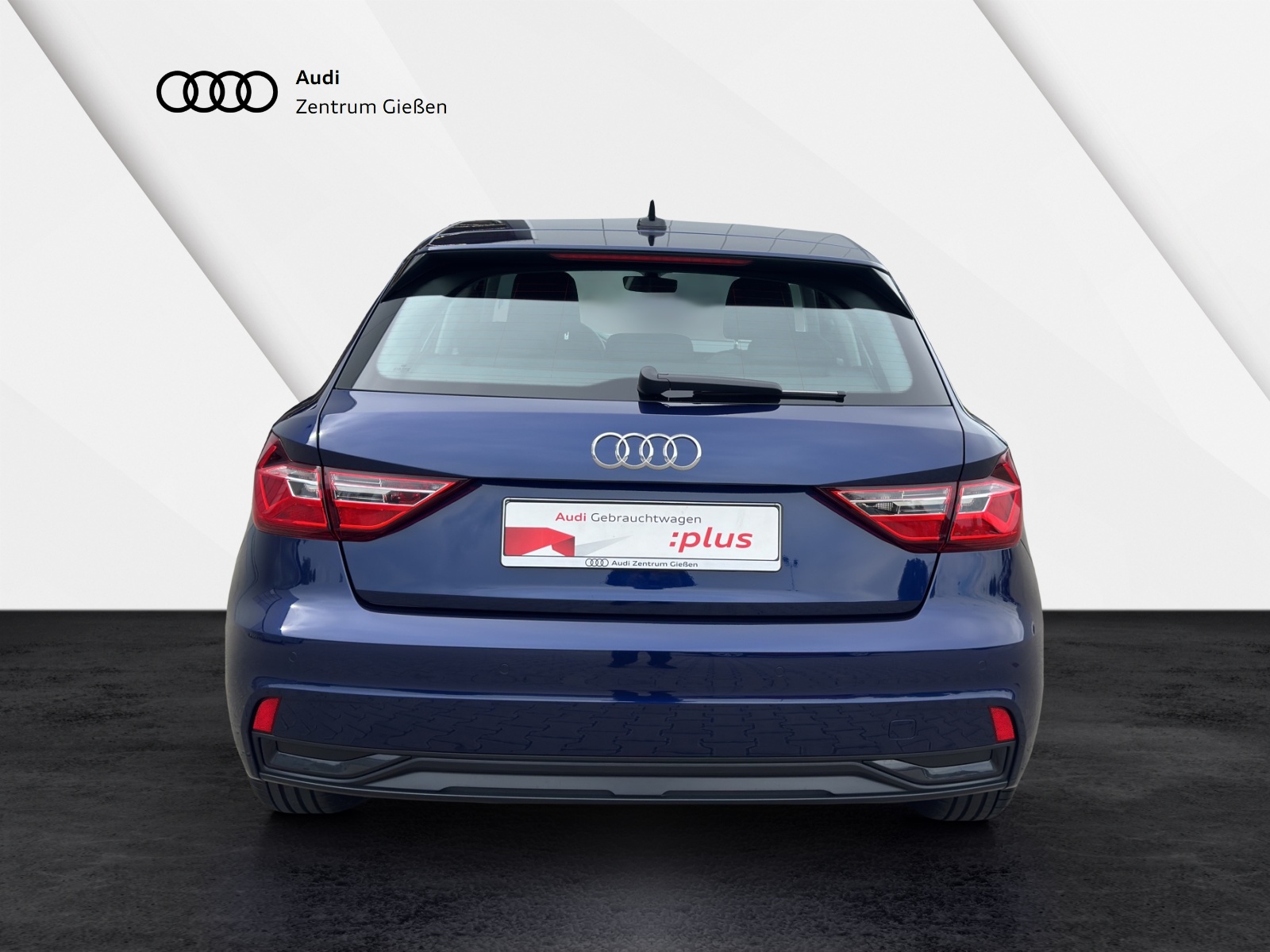 A1 Sportback 25 TFSI advanced smartphone interface