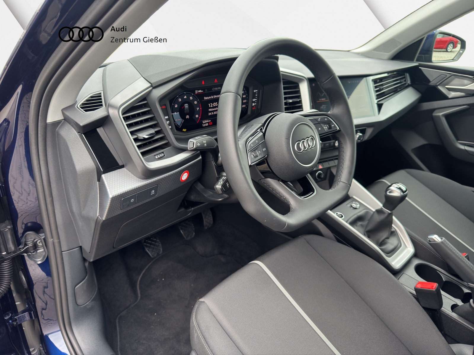 A1 Sportback 25 TFSI advanced smartphone interface