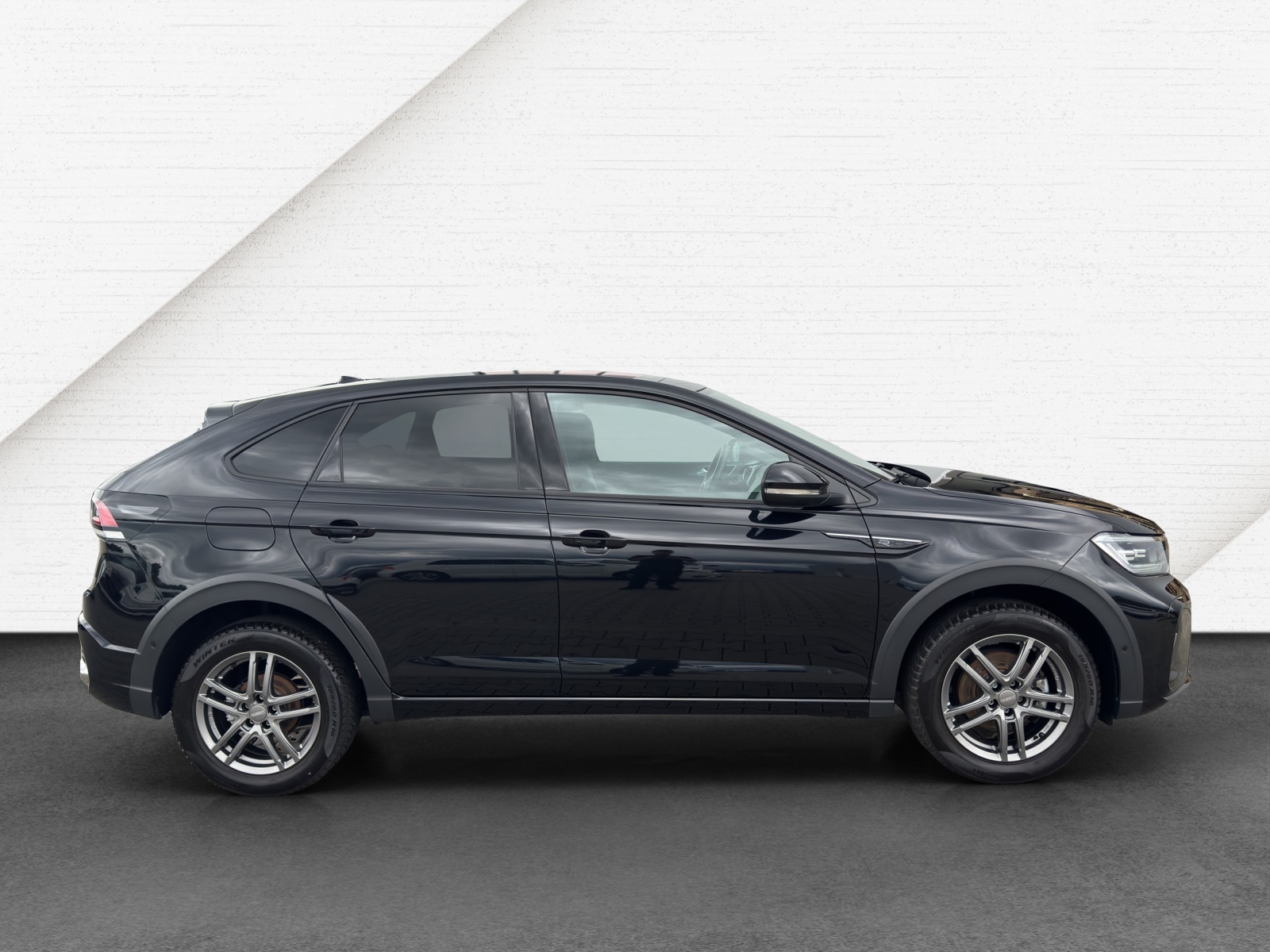 Taigo TSI DSG R-Line IQ-Light Panodach