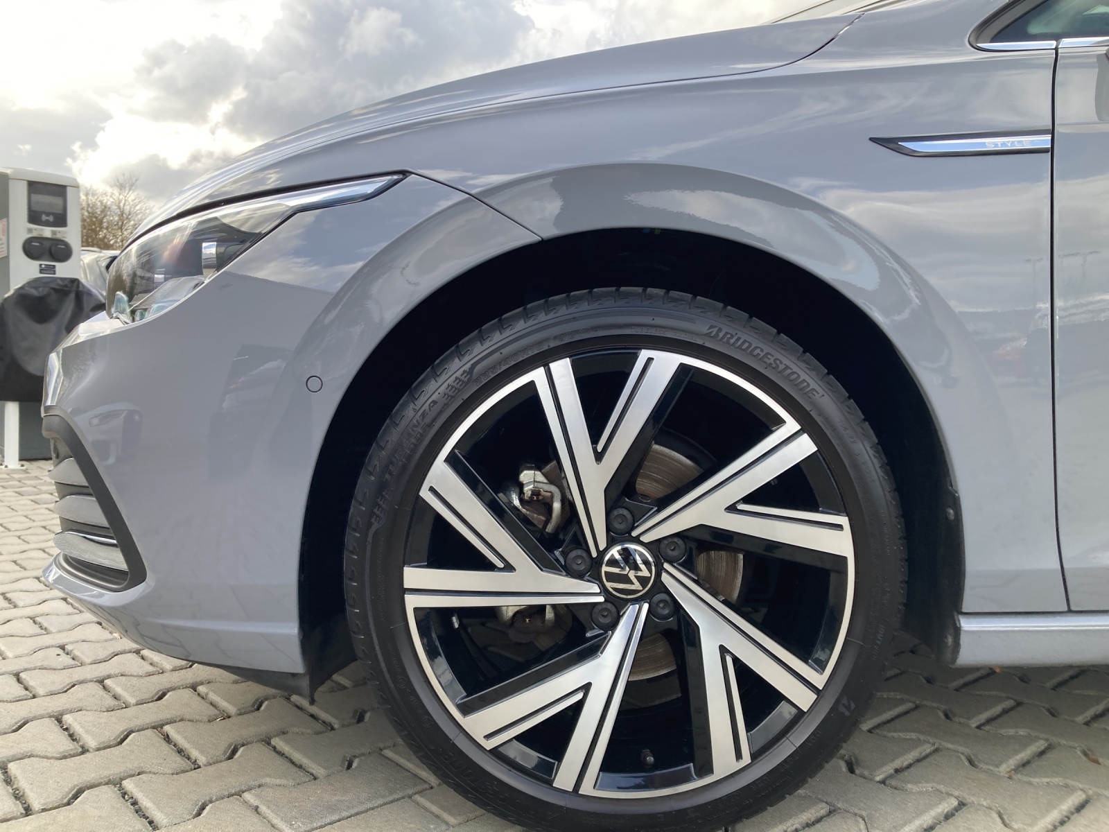 Golf 8 eTSI DSG Style LED-Plus ErgoActive Kamera Navi