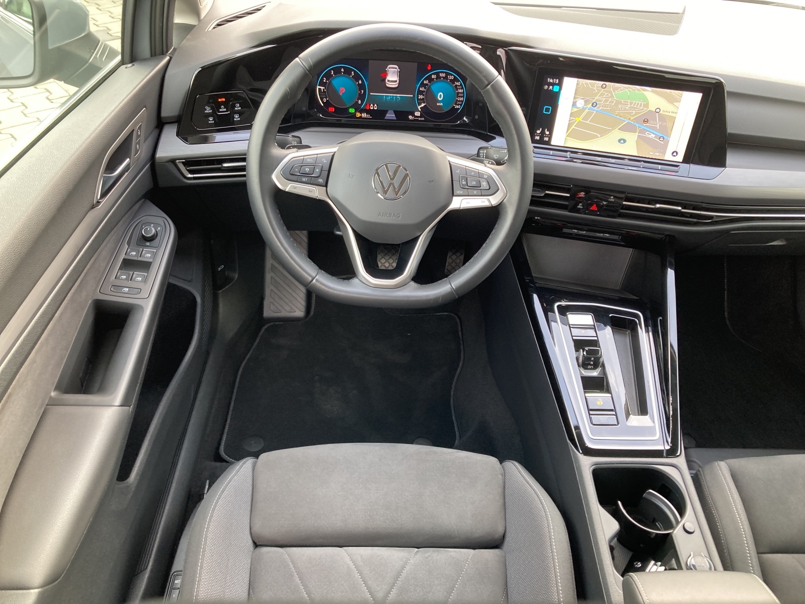 Golf 8 eTSI DSG Style LED-Plus ErgoActive Kamera Navi