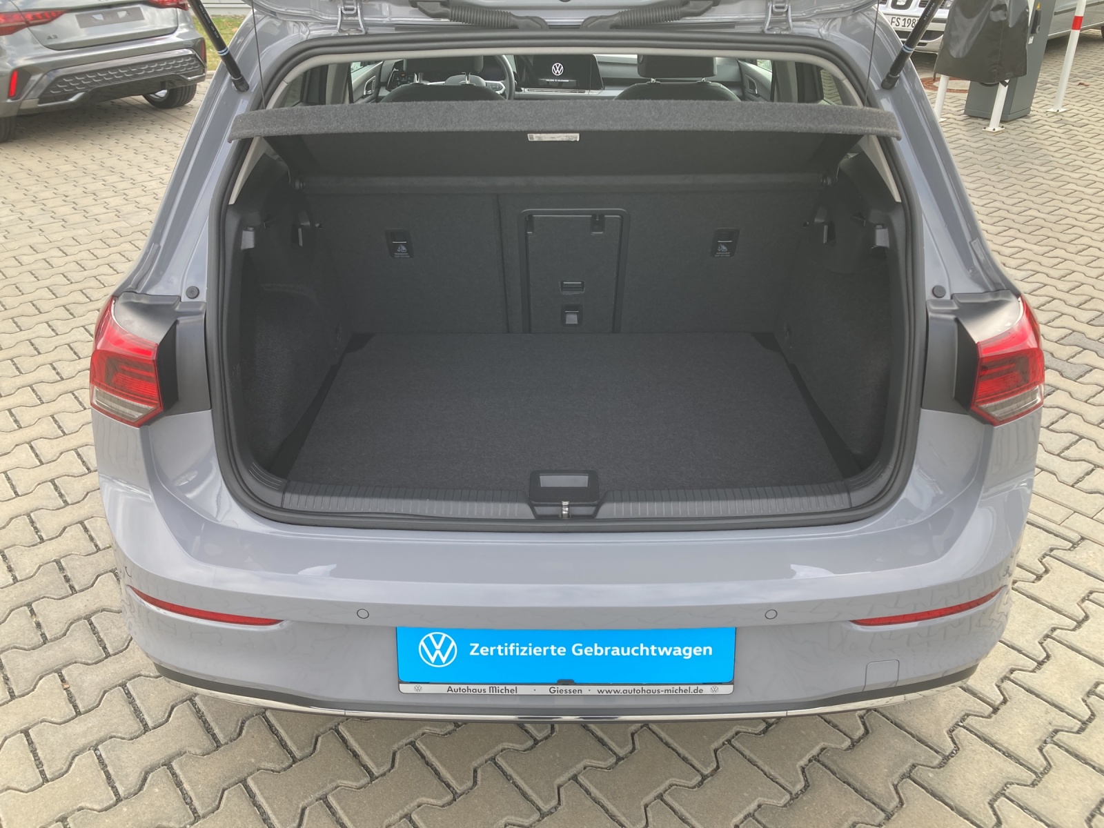 Golf 8 eTSI DSG Style LED-Plus ErgoActive Kamera Navi