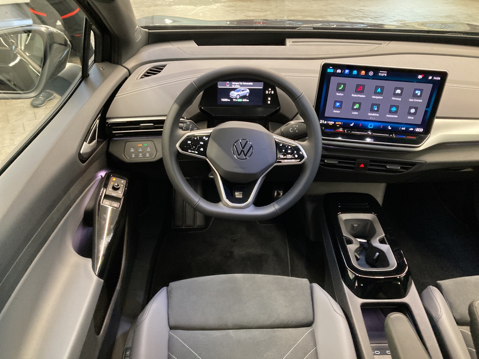 ID.4 Pro 210 kW/77kWh Infotain-Paket Ergositz IQ-Light