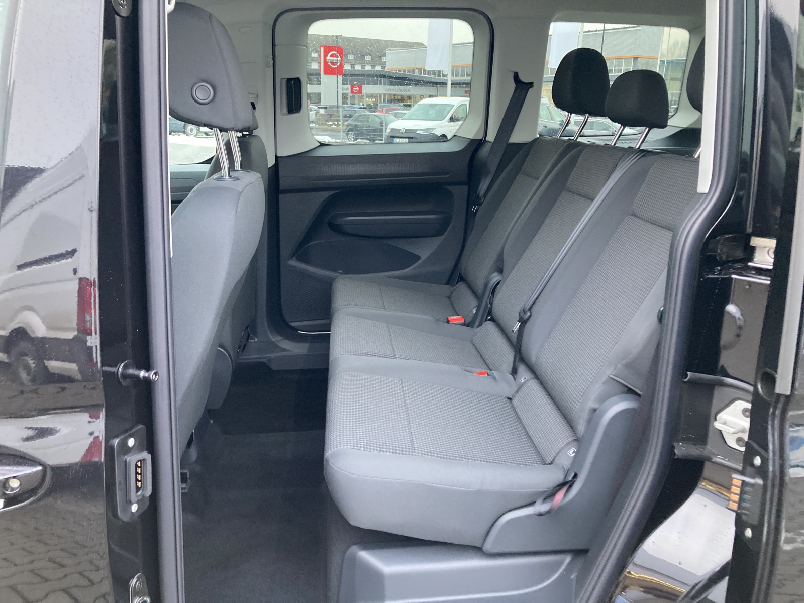 Caddy 1.5 TSI DSG ACC abn. AHK Kamera App-Connect