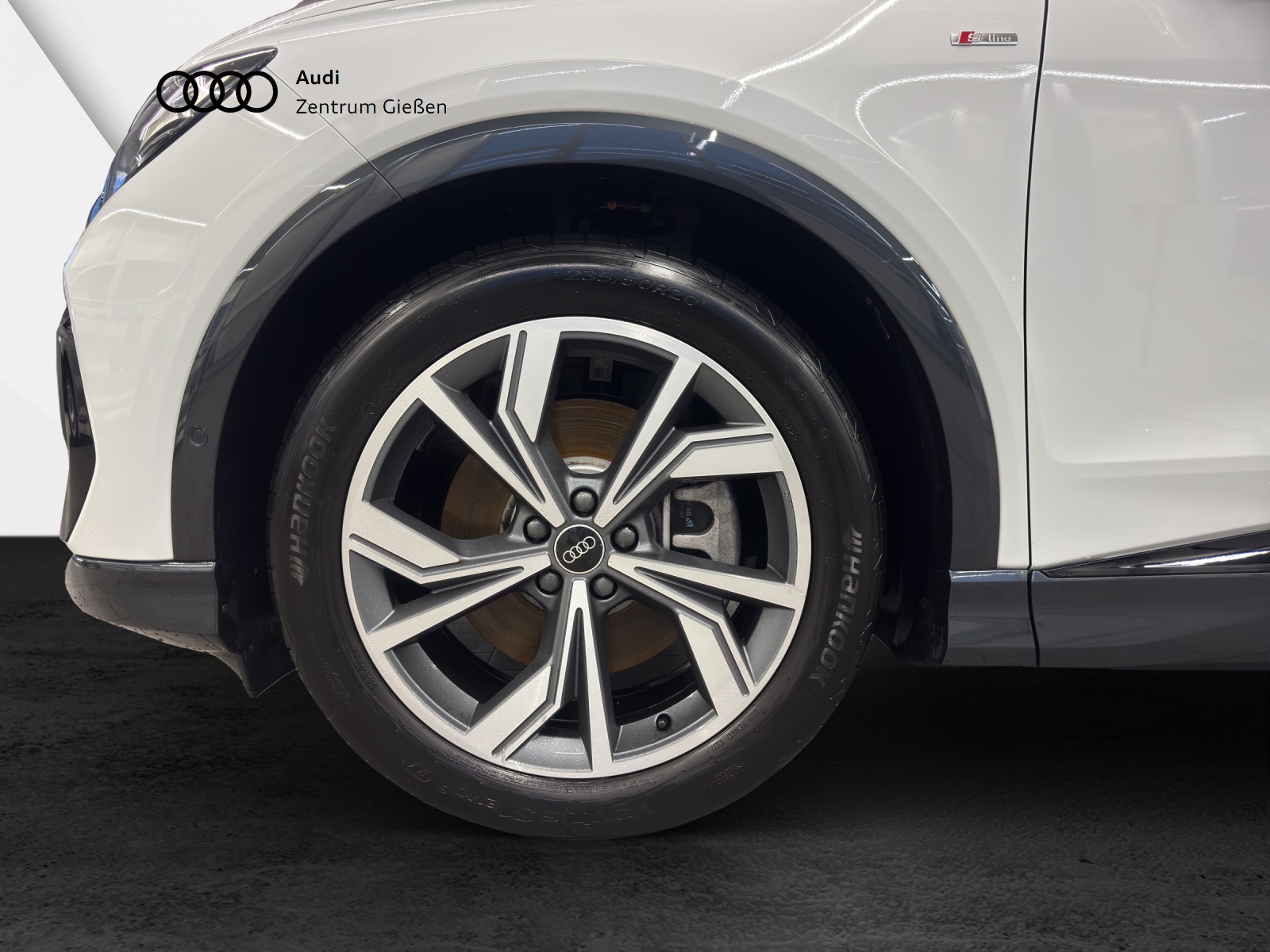 Q4 e-tron Sportback 50 quattro S line Black Kamera Navi LED