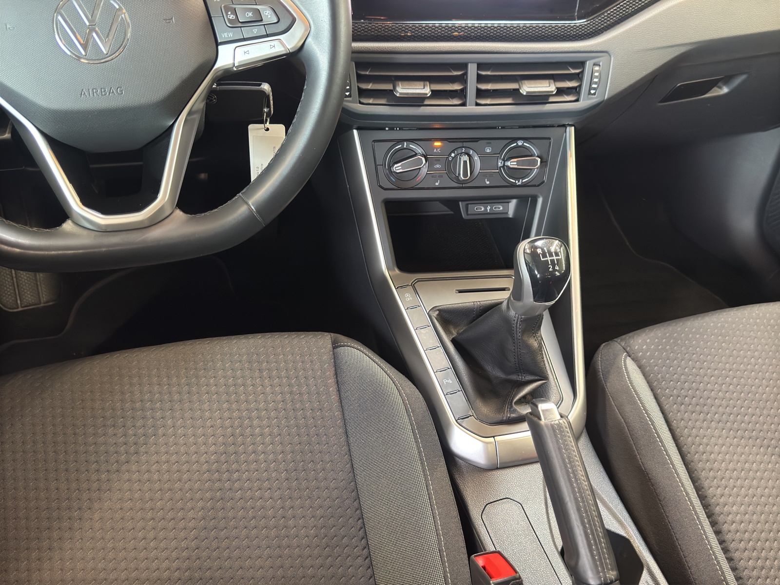 Polo 1.0 Life LED Navi PDC AppConnect
