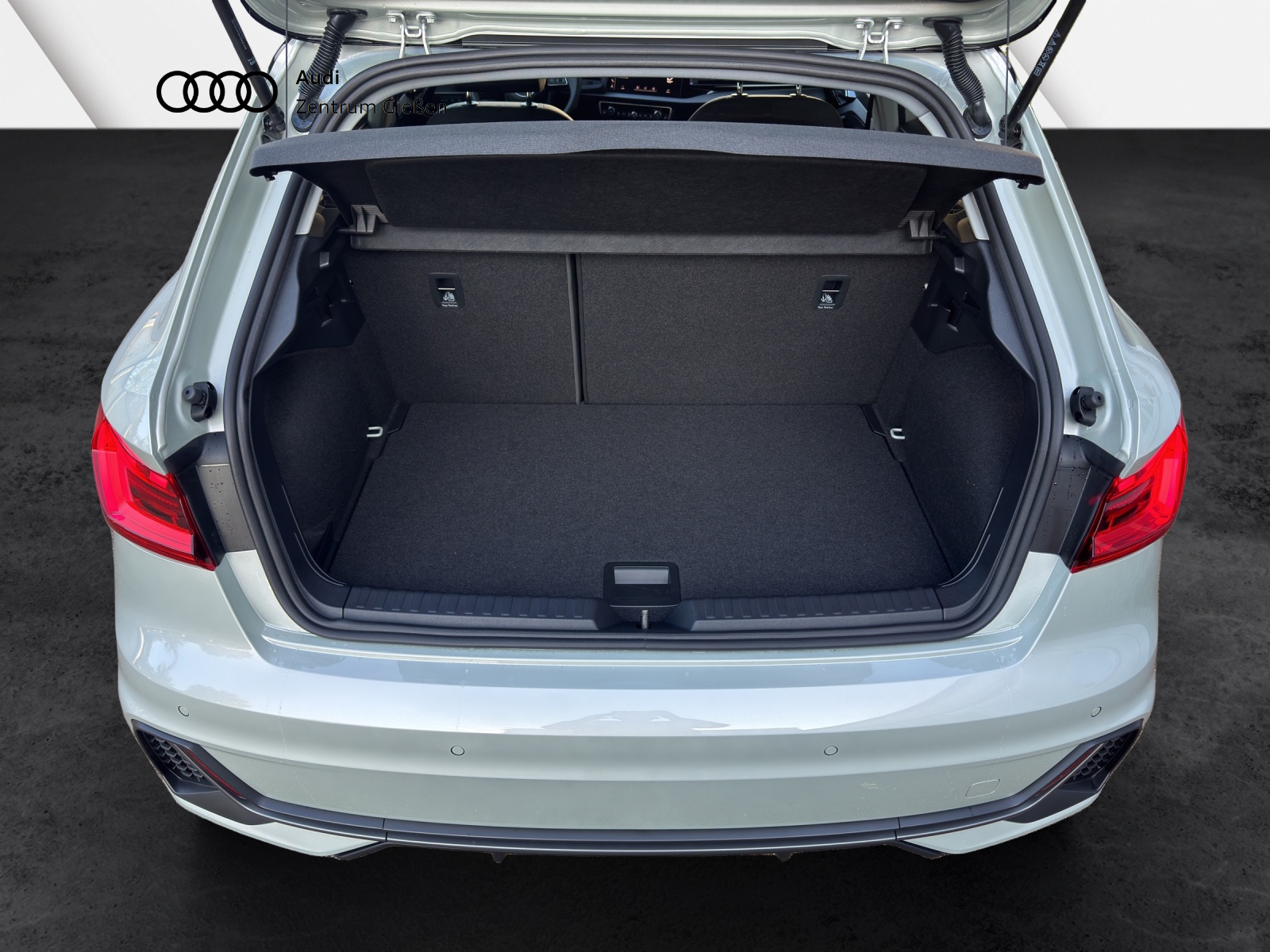 A1 Sportback S line 30 TFSI 85kW Schaltgetriebe UPE 32955 Einparkhilfe plus, LED Scheinwefer, Infotainmentpaket plus