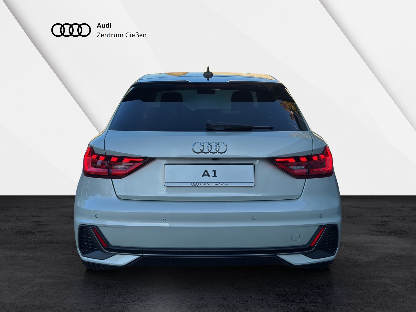 A1 Sportback S line 30 TFSI 85kW Schaltgetriebe UPE 32955 Einparkhilfe plus, LED Scheinwefer, Infotainmentpaket plus