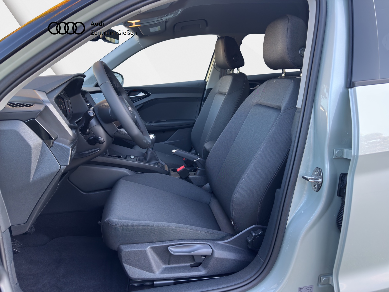 A1 Sportback S line 30 TFSI 85kW Schaltgetriebe UPE 32955 Einparkhilfe plus, LED Scheinwefer, Infotainmentpaket plus