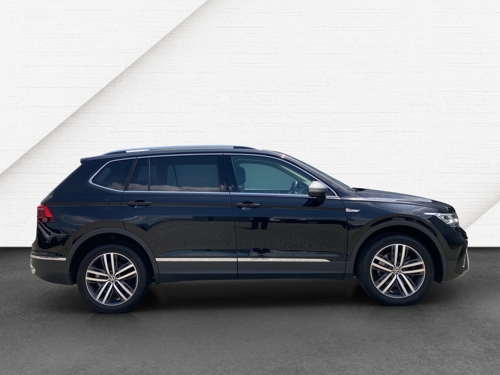 Tiguan Allspace 2.0 TDI DSG 4M Elegance IQ-Light Navi Alu-19Zoll