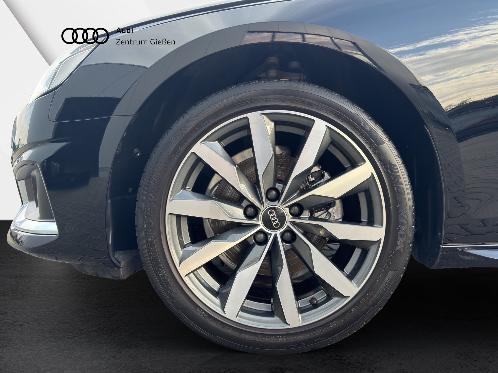 A4 Lim. 35 TFSI advanced Assist Tour Navi