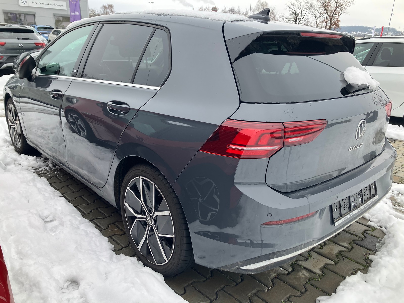 Golf 8 eTSI DSG Edition 50 DCC Pano AHK HeadUp