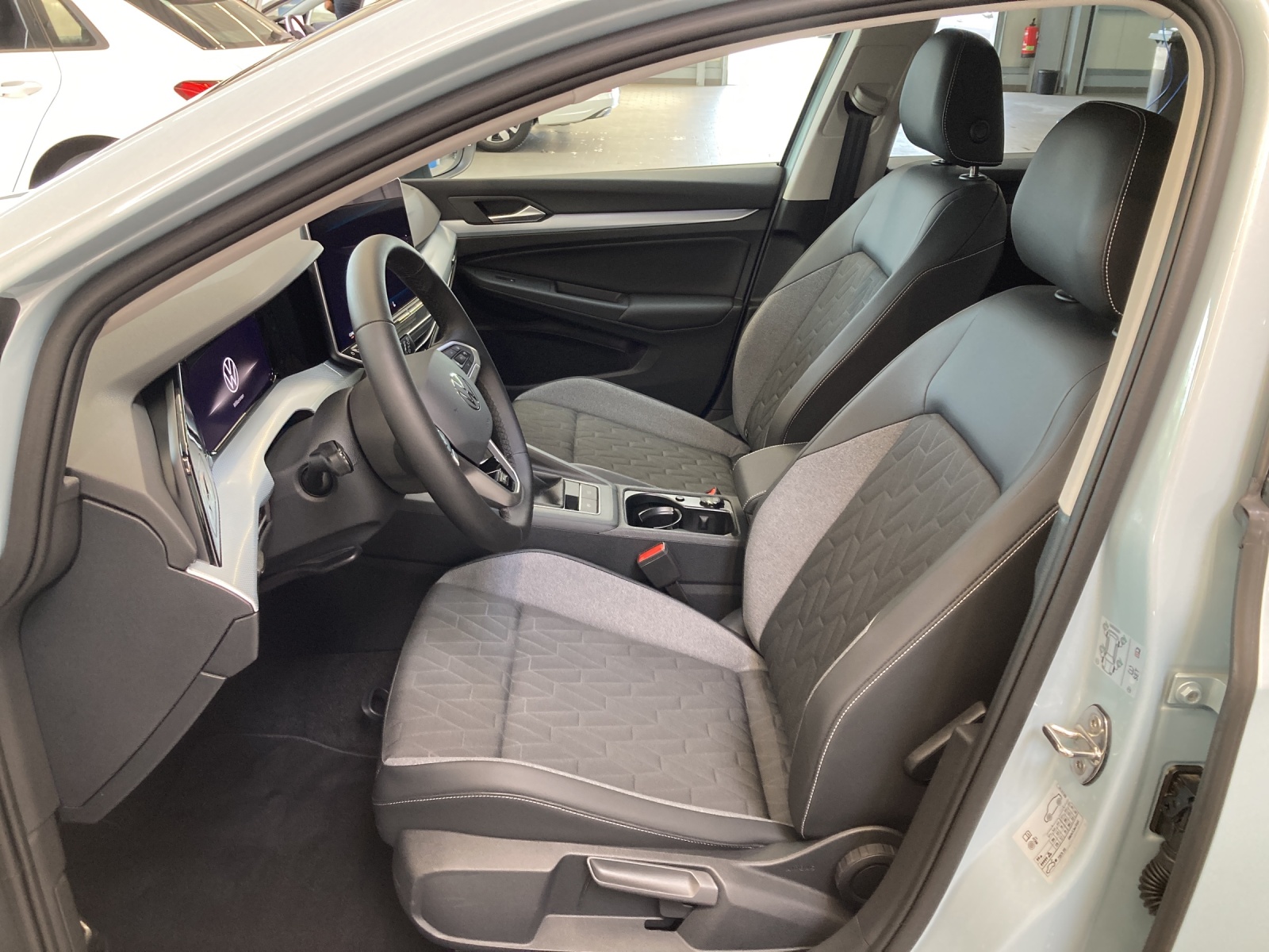 Golf VIII 1.5 TSI Goal IQ-Light Navi TravelAssist