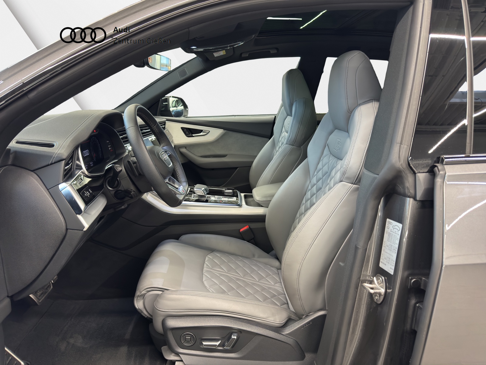 Q8 50 TDI quattro S line Black Pano B&O AHK Matrix