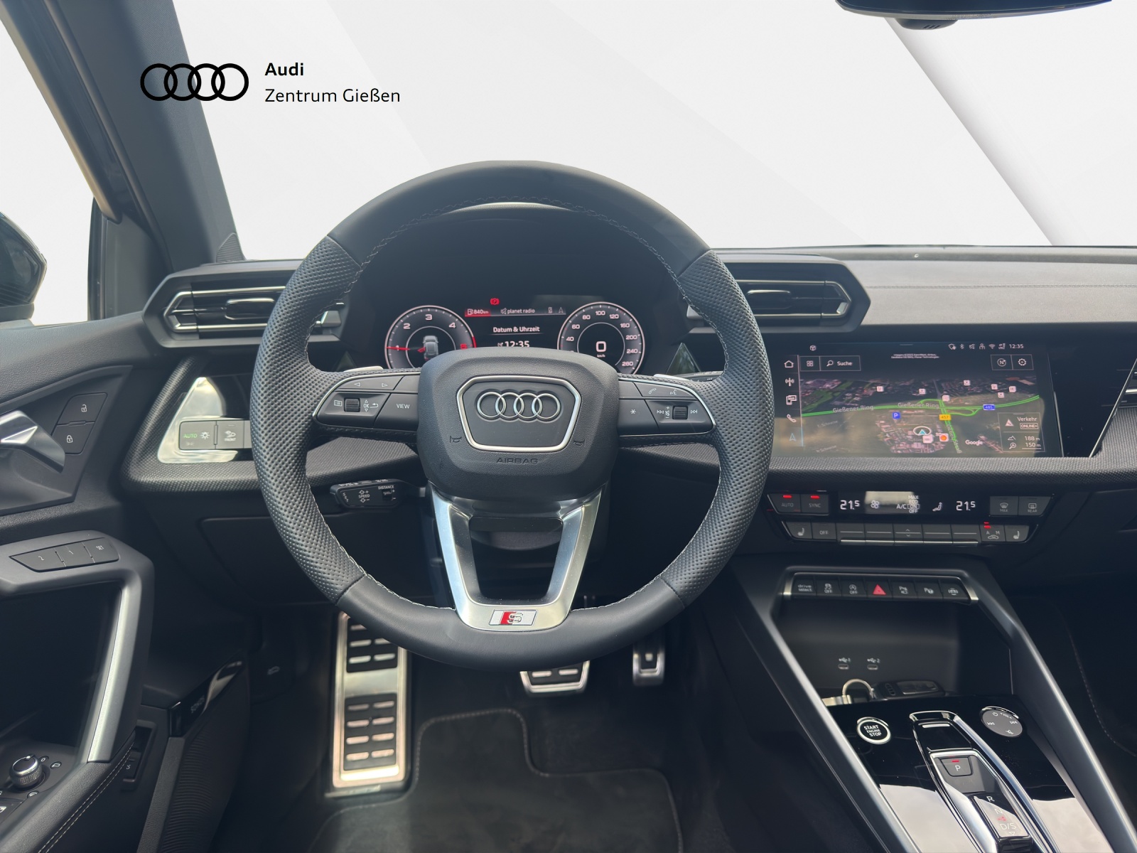 A3 Sportback 35 TDI S line Black HuD MATRIX PANO