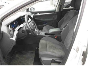 Golf 8 Variant TDI DSG Life LED AHK ACC