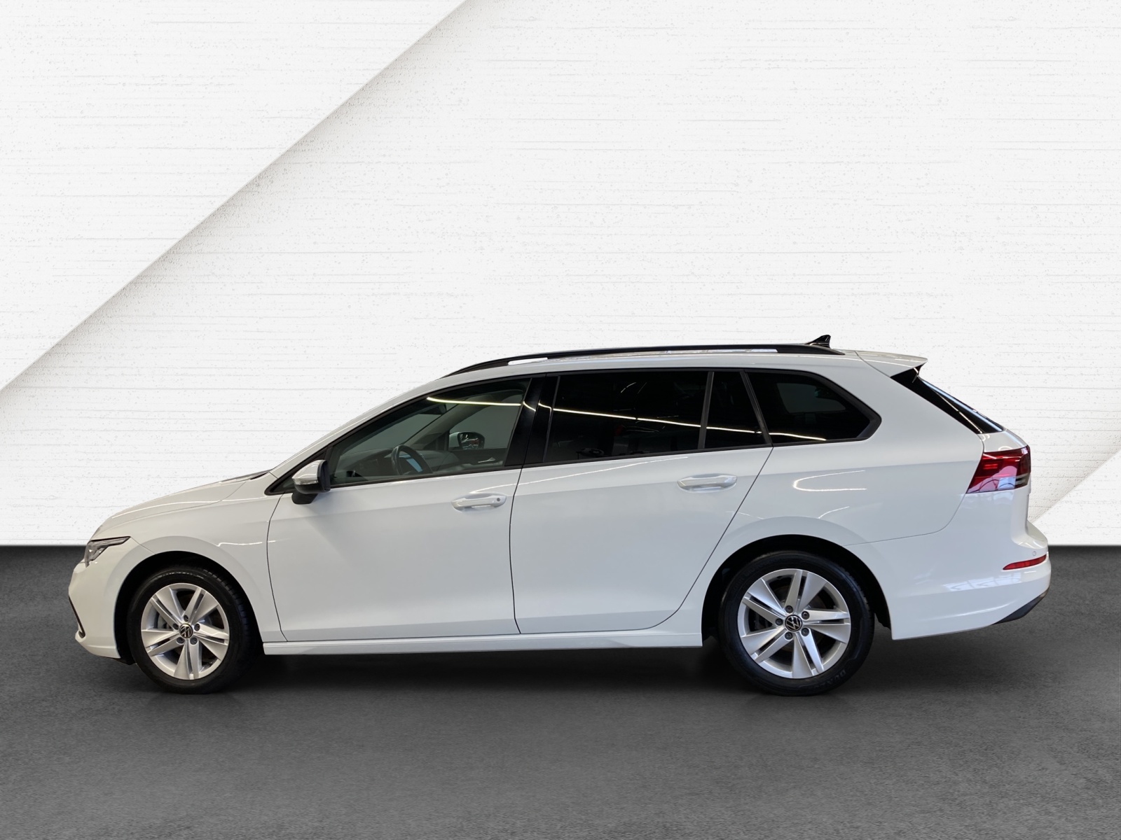 Golf 8 Variant TDI DSG Life LED AHK ACC