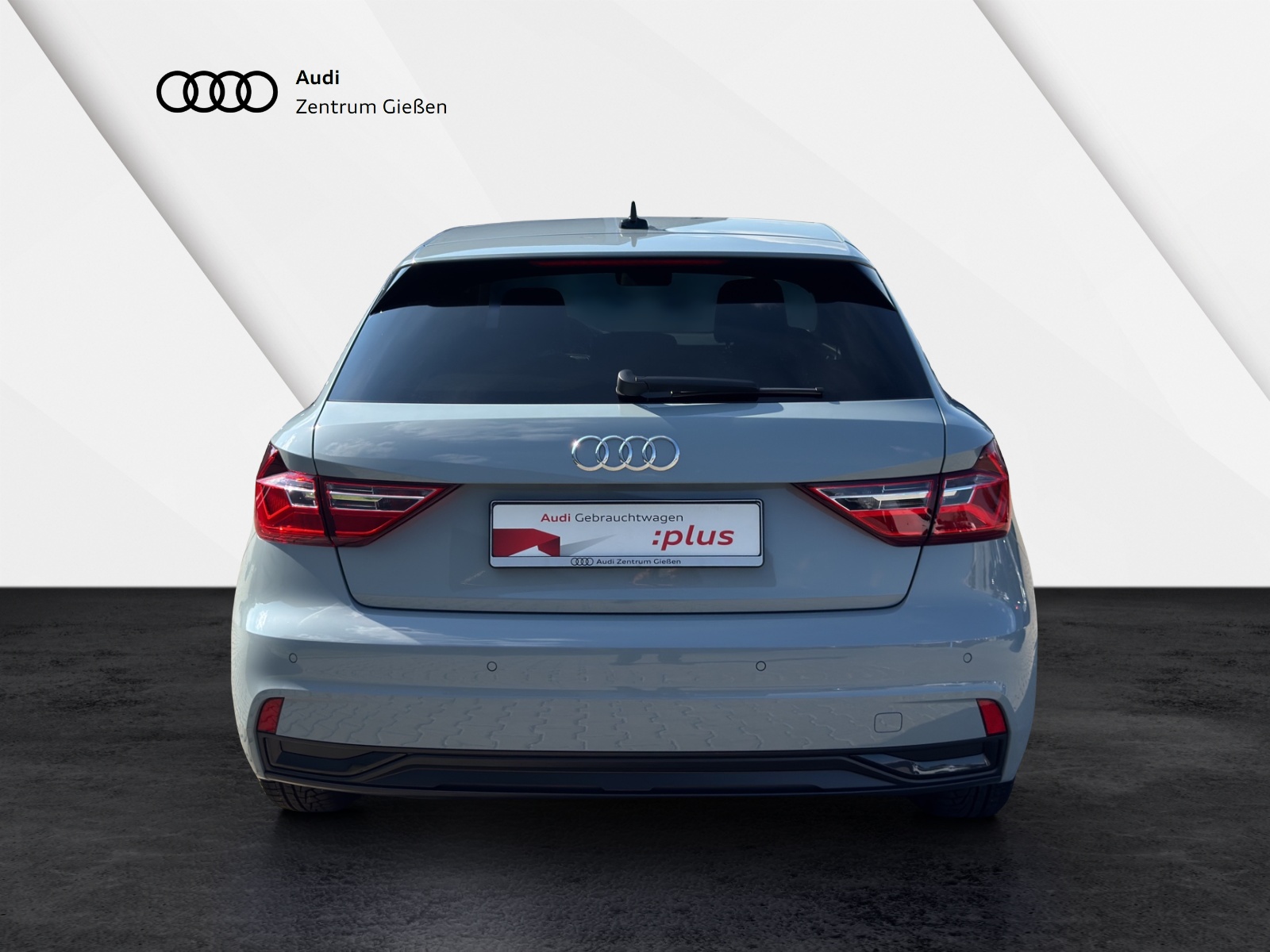 A1 Sportback 30 TFSI advanced smartphone interface