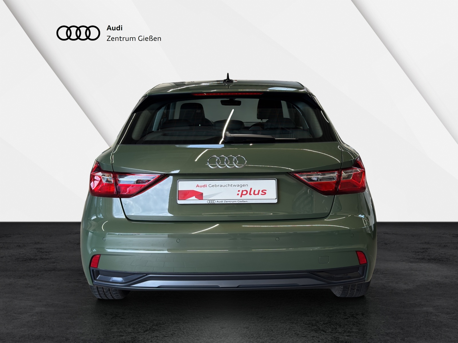 A1 Sportback 25 TFSI S-tronic advanced smartphone interface