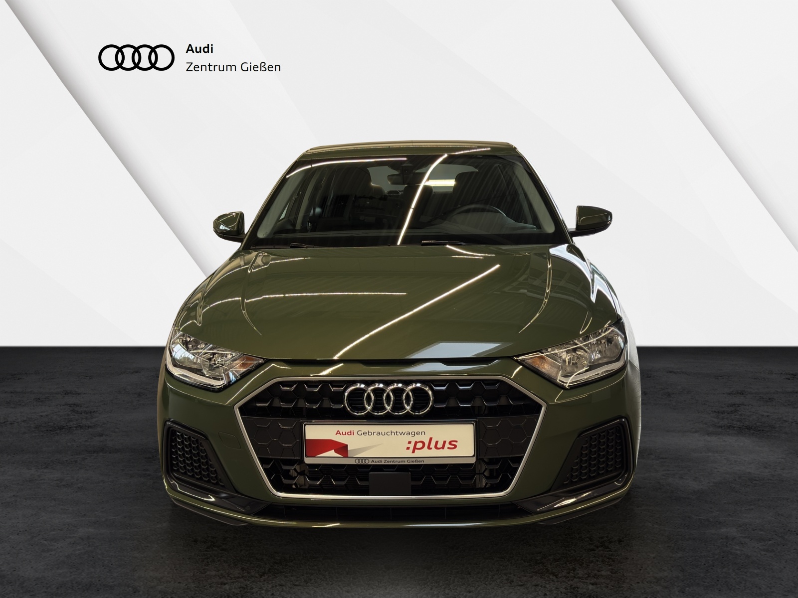 A1 Sportback 25 TFSI S-tronic advanced smartphone interface