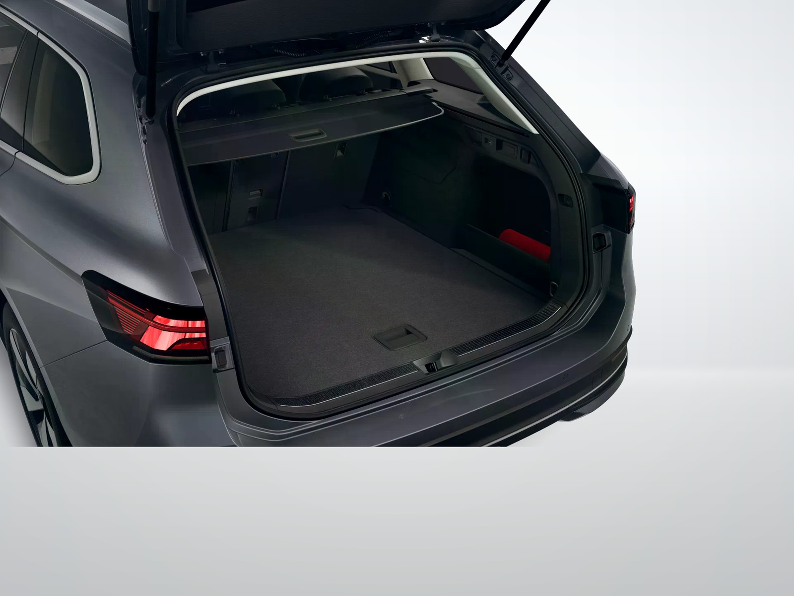 Passat Variant eTSI DSG Business LED ACC Navi AHK Ergositz Kamera