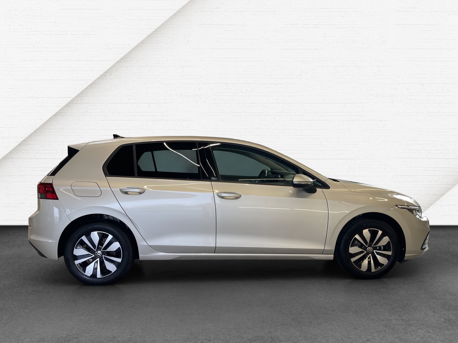 Golf VIII 1.0 TSI Move LED-Plus ACC Navi Sitzheizung