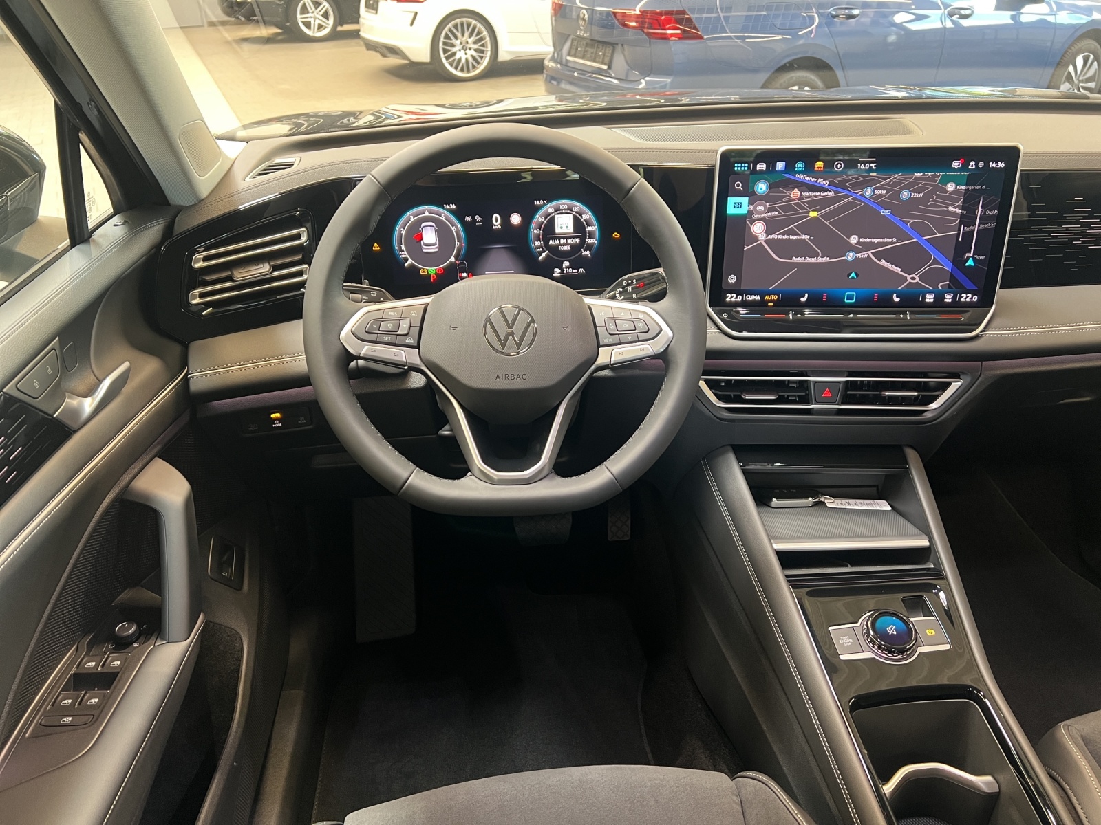 Tiguan 1.5 eTSI DSG Elegance IQ-Light TravelAssist Navi Alu-19Zoll