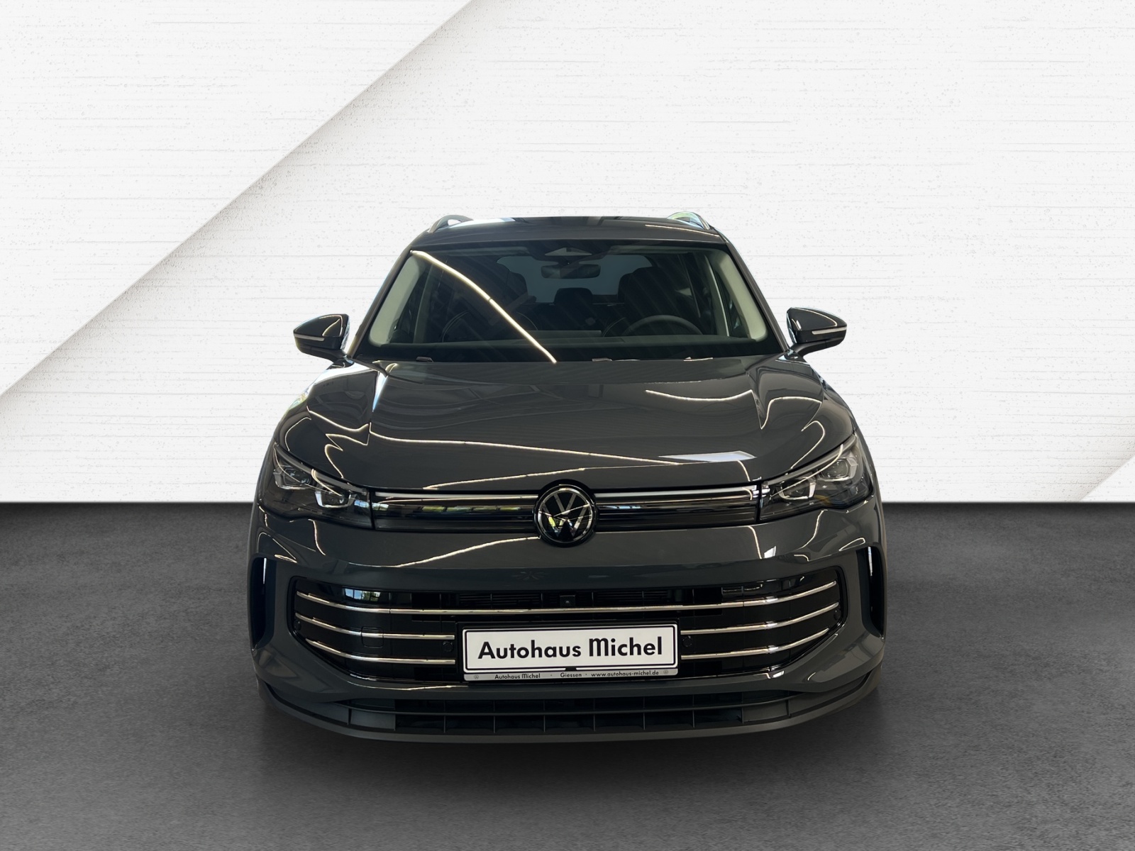 Tiguan 2.0 TDI DSG Elegance IQ-Light TravelAssist Navi AHK