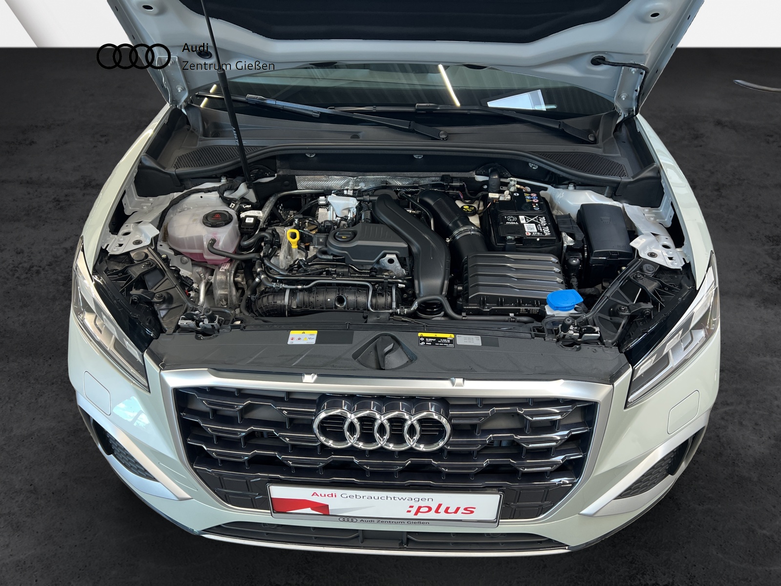 Q2 35 TFSI S tronic advanced MATRIX-LED ACC Kamera