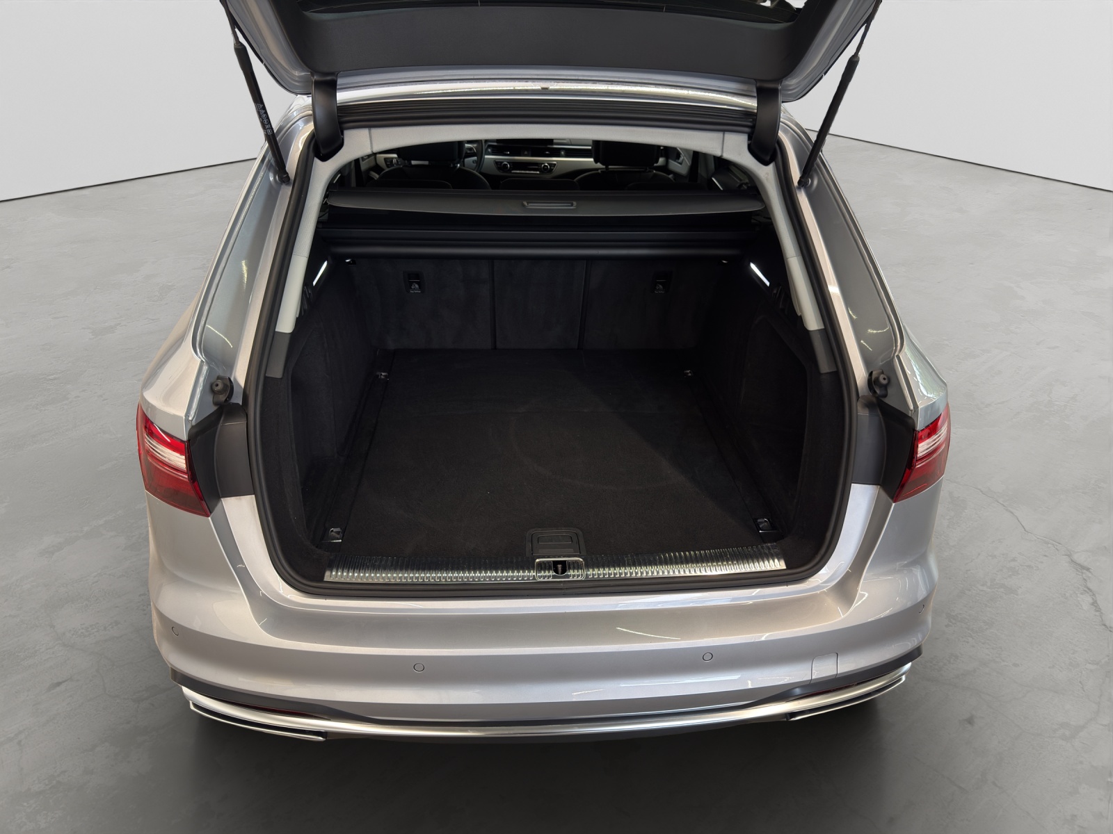 A4 Avant 35 TFSI S tronic advanced Assistenzpakete