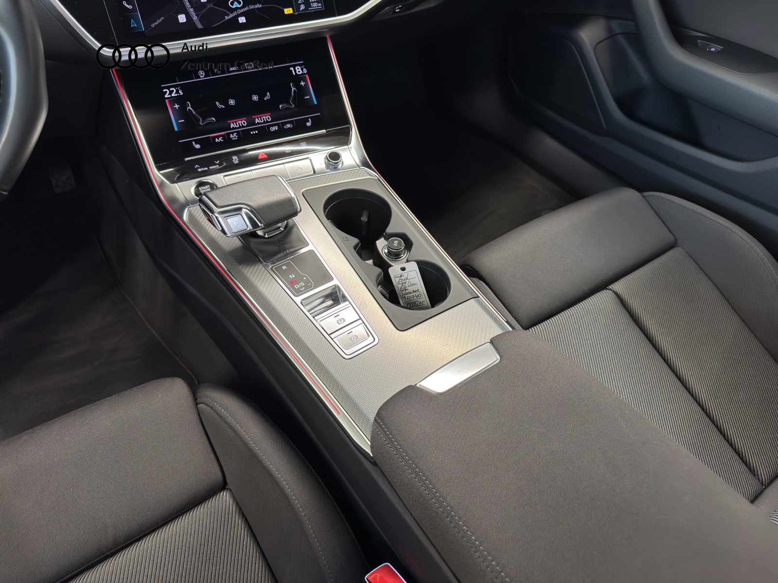 A6 Limousine 40 TDI quattro Sport Black Kamera Navi