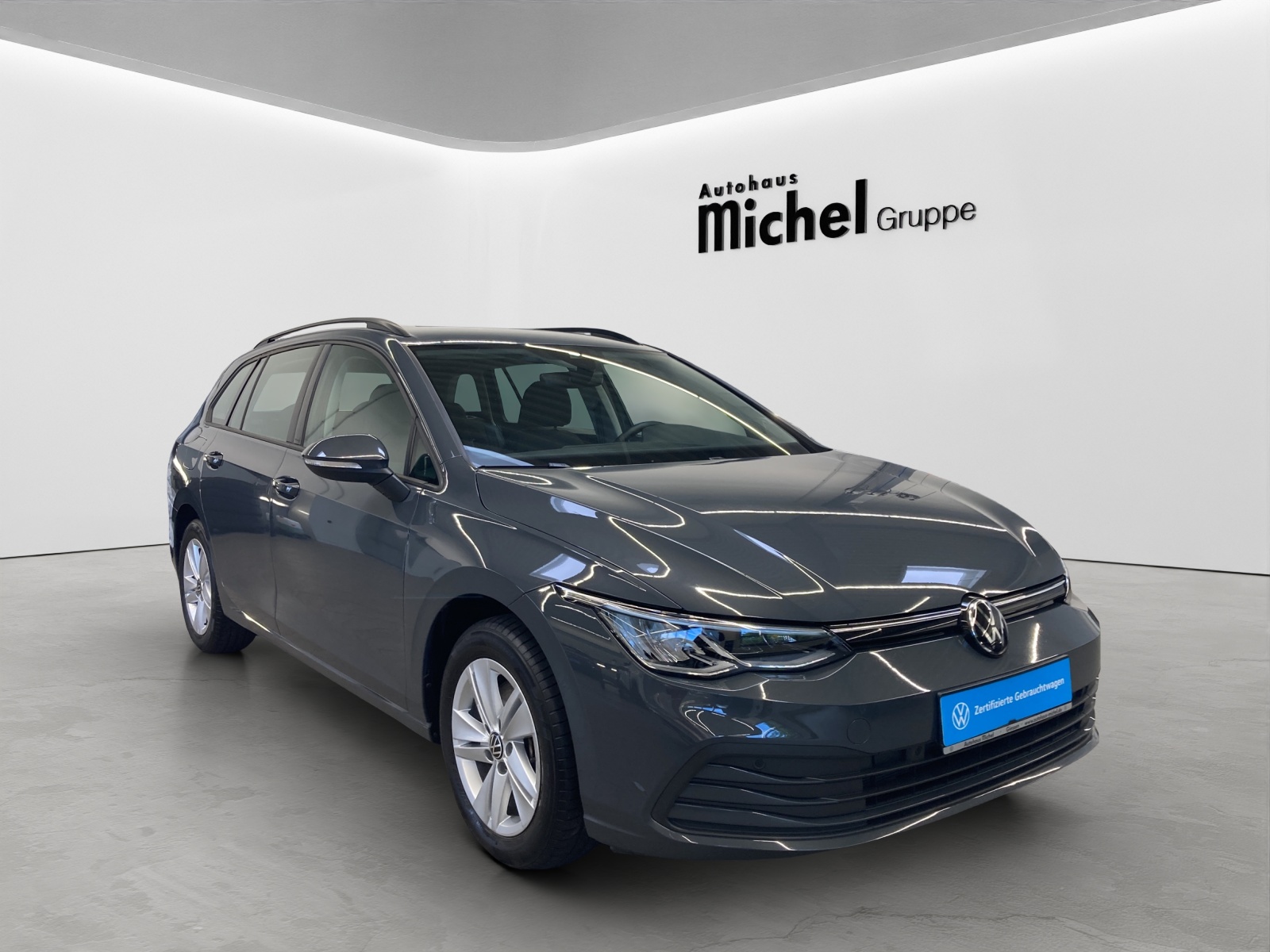 Golf 8 Variant TDI Life LED Navi TravelAssist Kamera