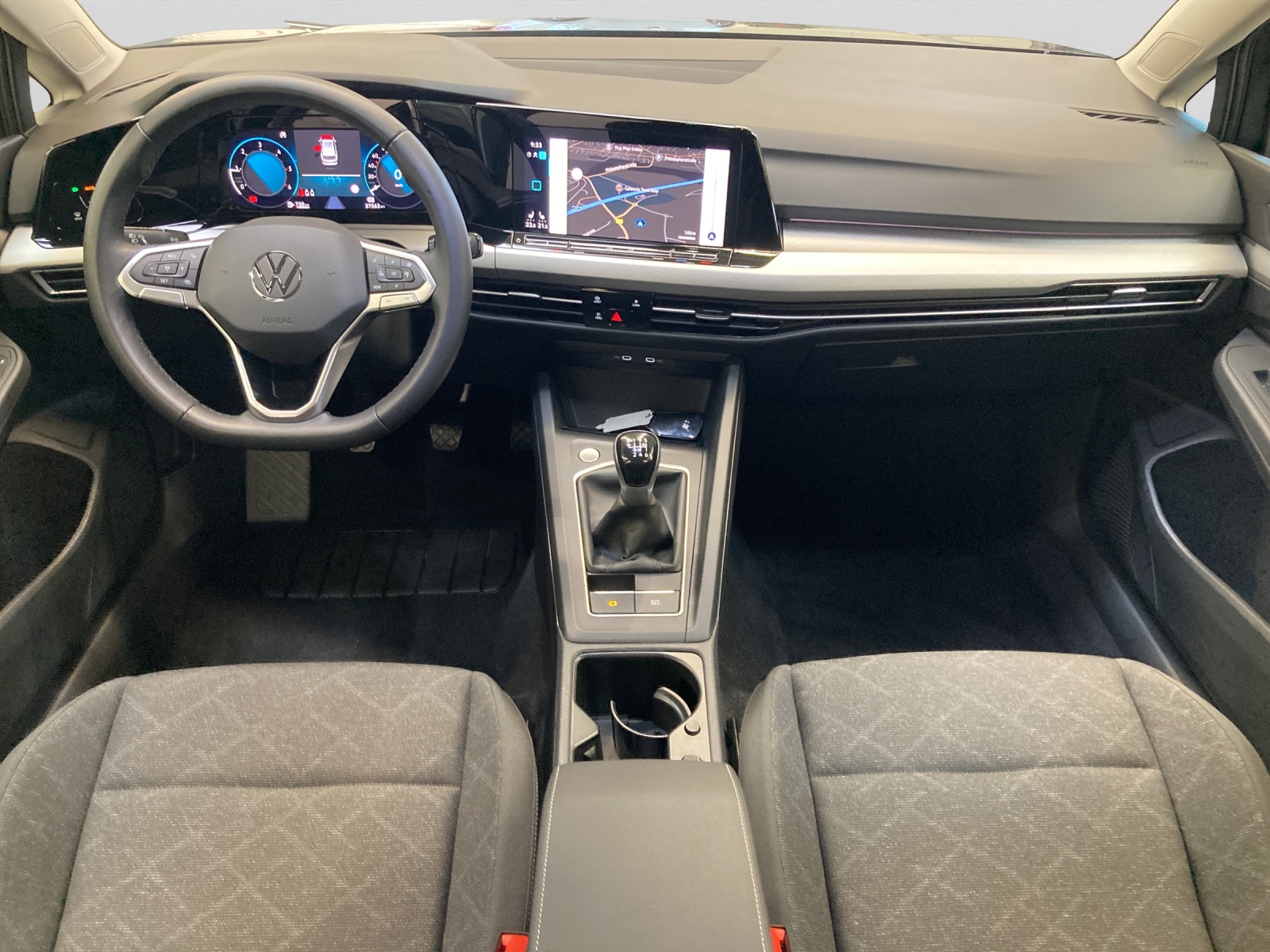 Golf 8 Variant TDI Life LED Navi TravelAssist Kamera