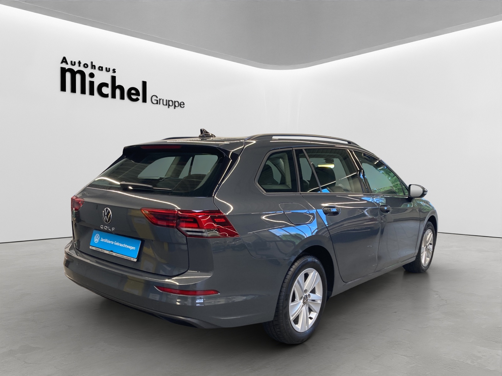 Golf 8 Variant TDI Life LED Navi TravelAssist Kamera