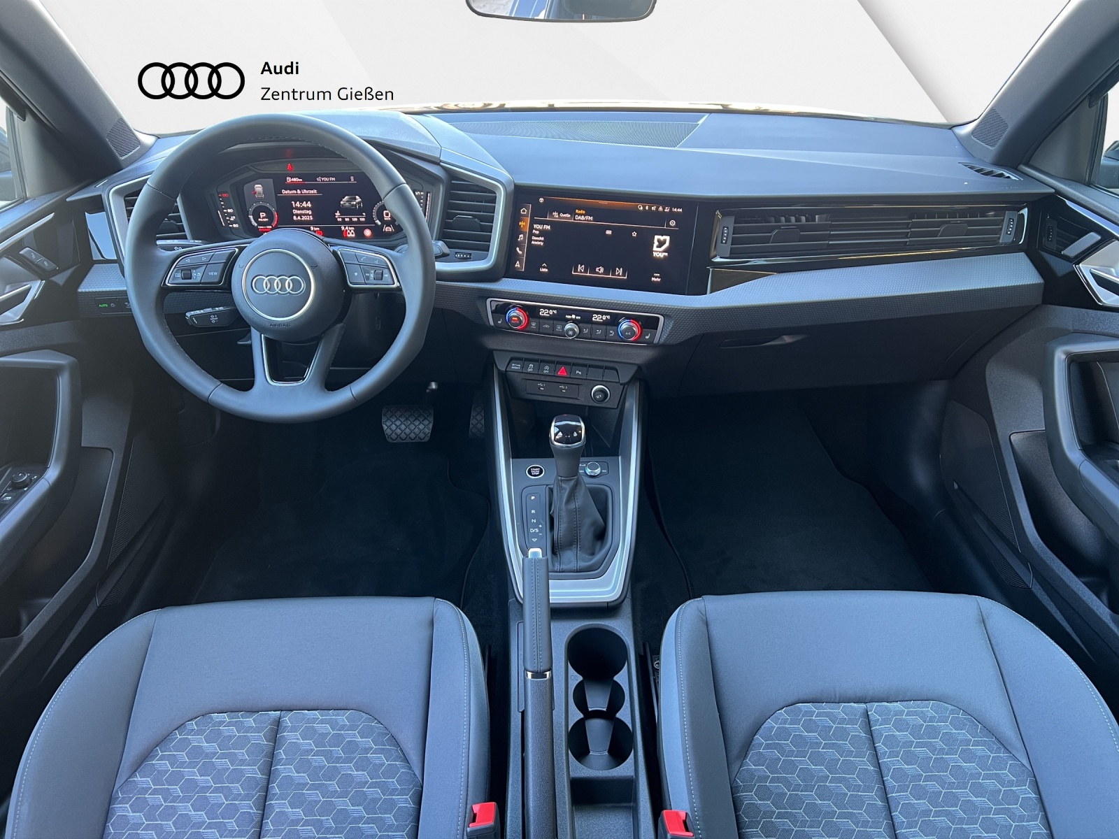 A1 Sportback 30 TFSI advanced black LED smartphone interface Einparkhilfe