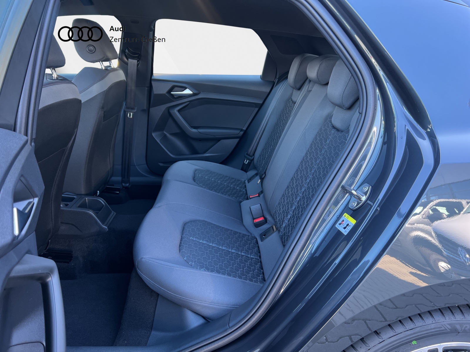 A1 Sportback 30 TFSI advanced black LED smartphone interface Einparkhilfe