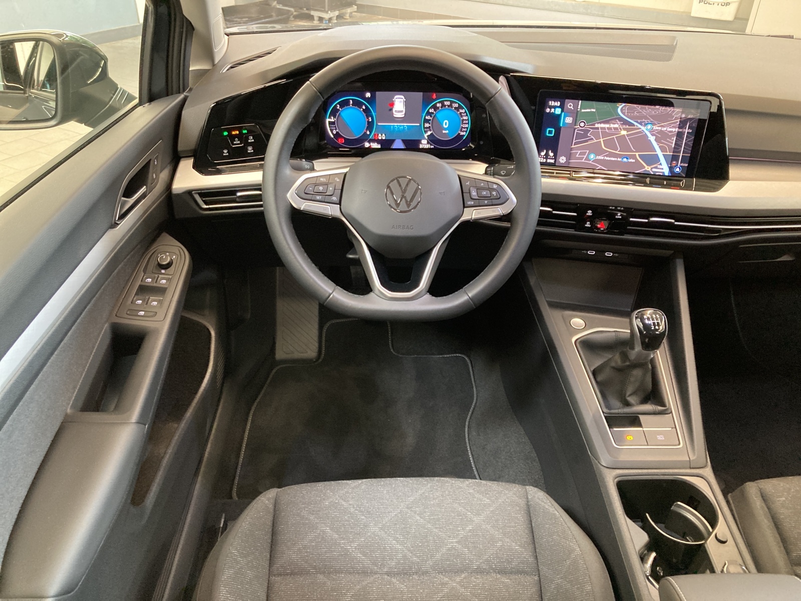 Golf 8 Variant TDI Life LED Navi TravelAssist Kamera