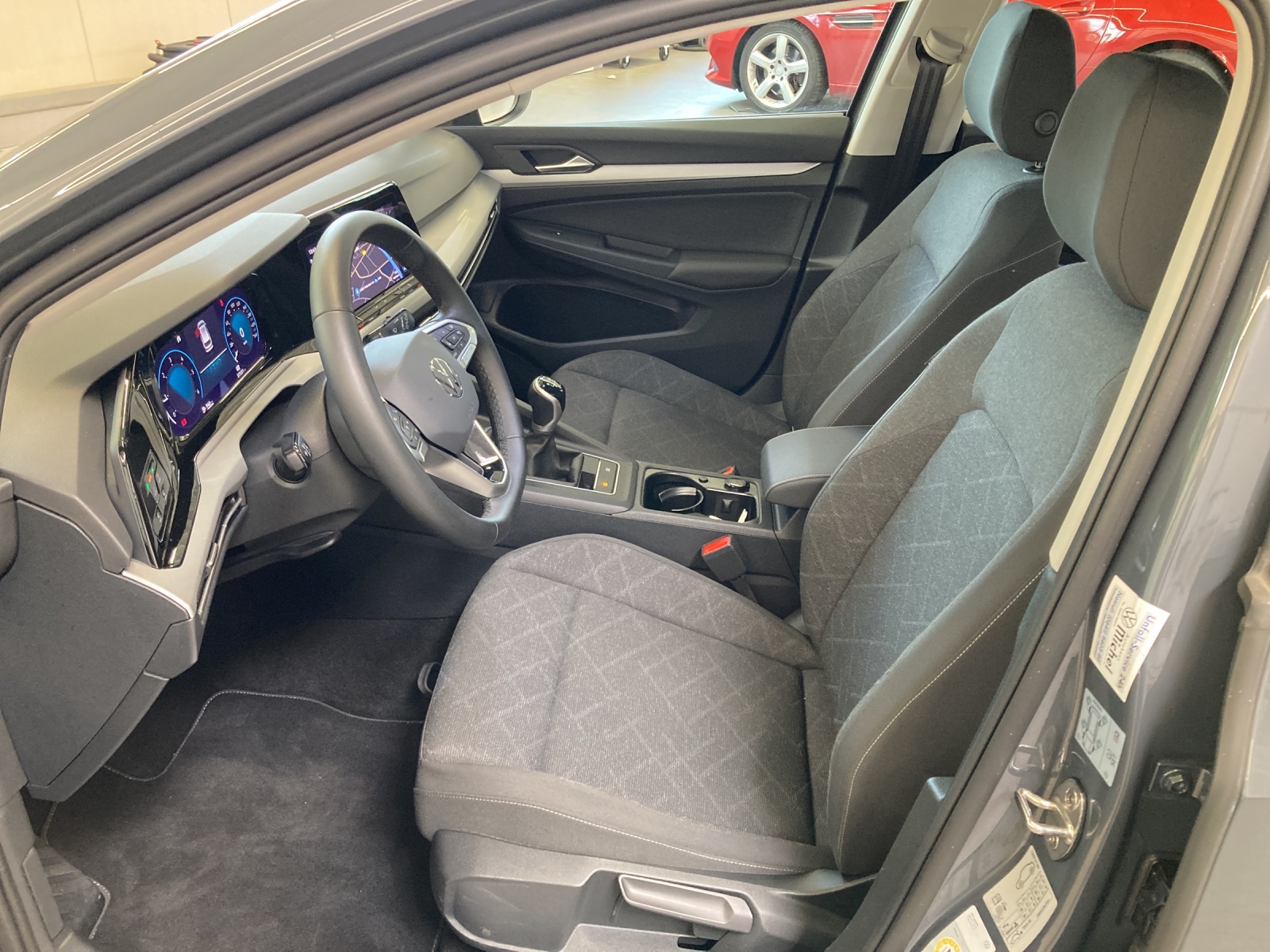 Golf 8 Variant TDI Life LED Navi TravelAssist Kamera